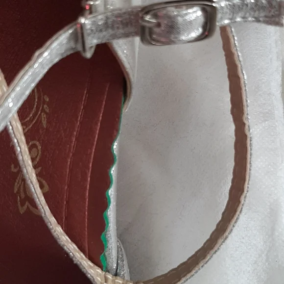 Dance shoes - Picture 2 of 4